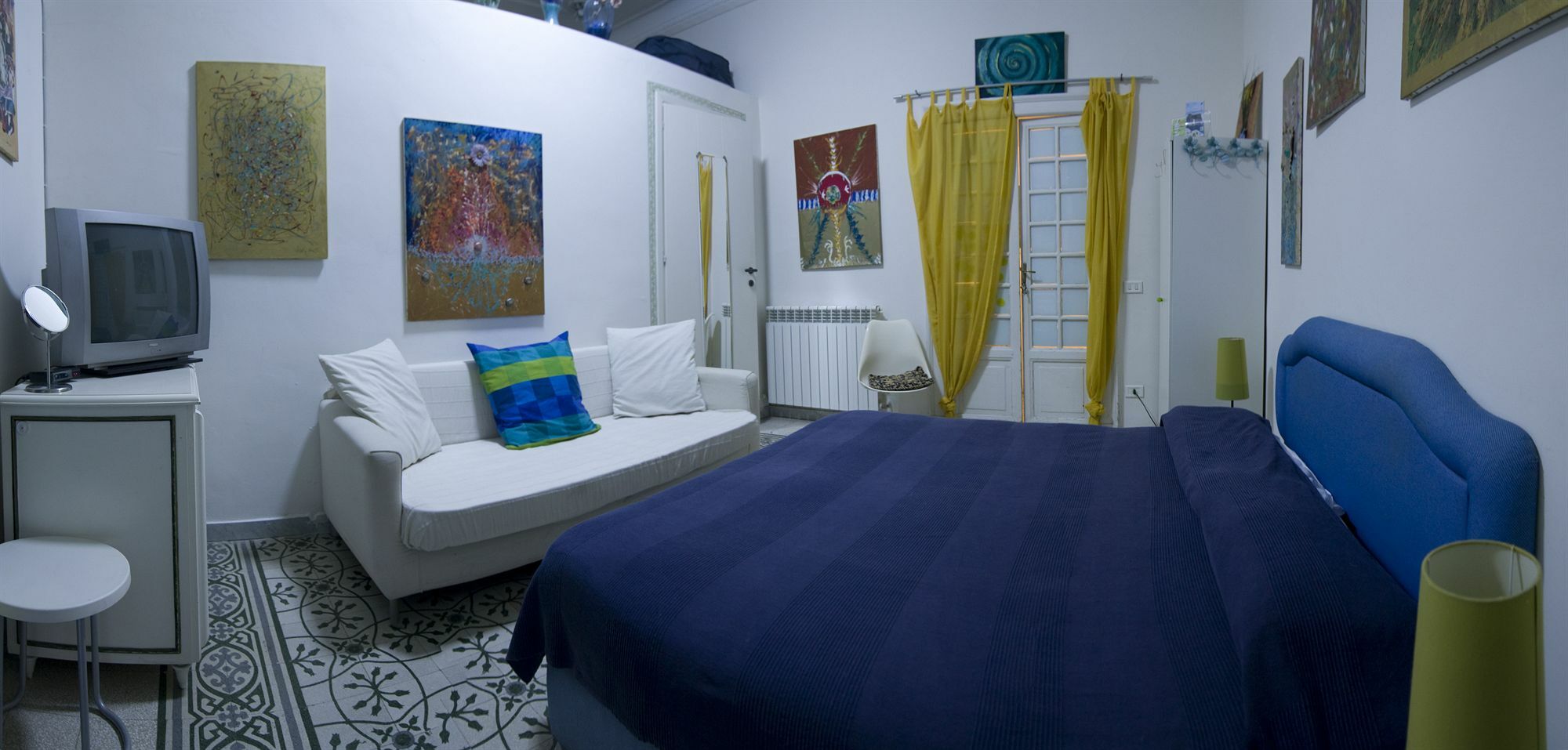 Platamon Couette-café 3*