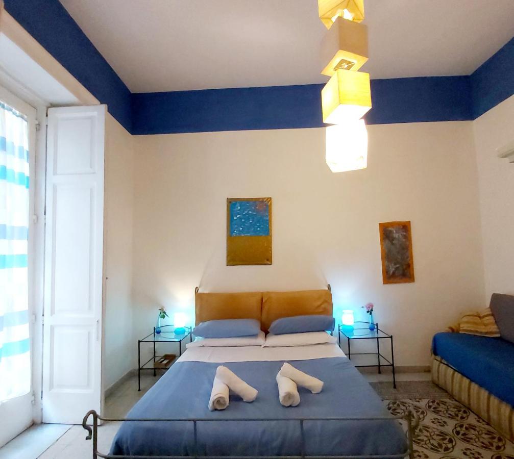 Couette-café Platamon 3*